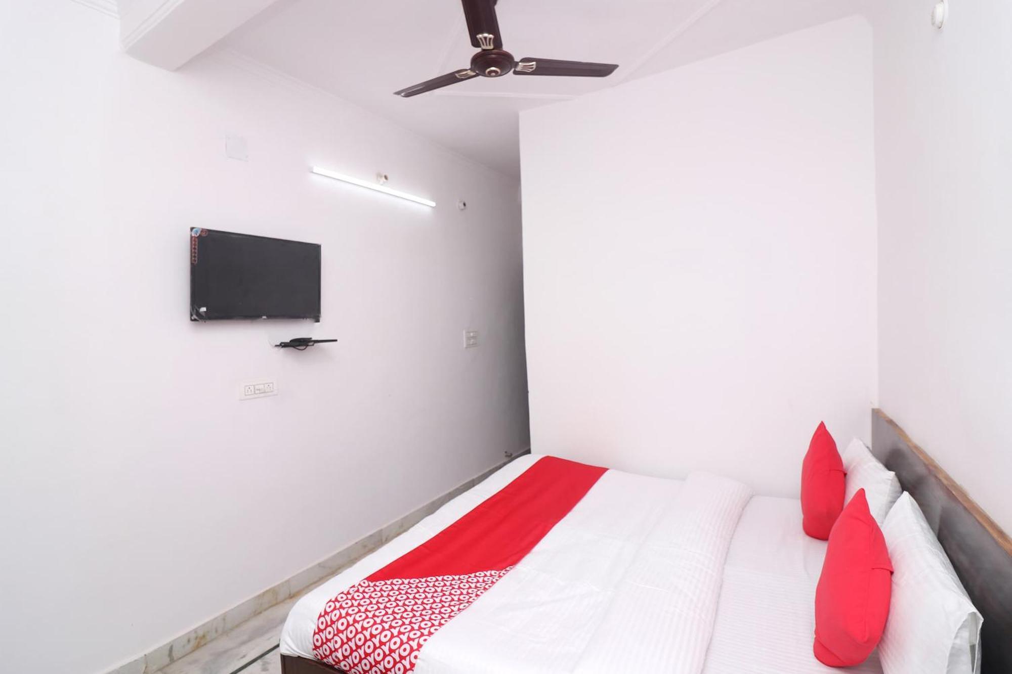 Hotel O Chandrabhaga Risikés Kültér fotó