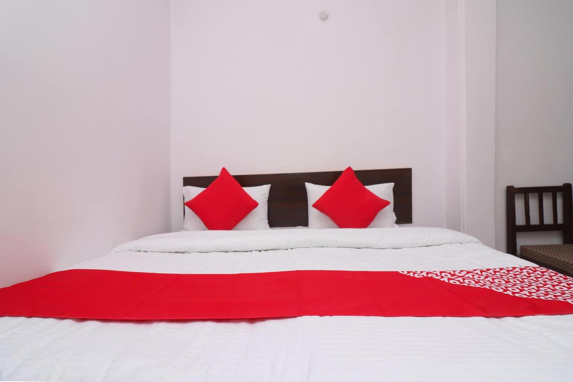 Hotel O Chandrabhaga Risikés Kültér fotó